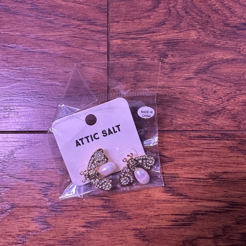 Attic Salt Earrings